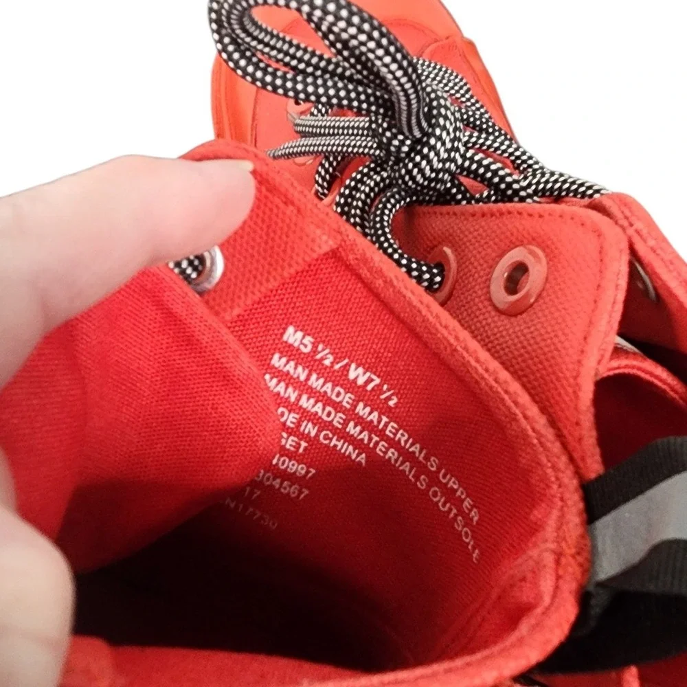 Hunter High‎ Top Rubber Boots Coral Red Lace Up Weatherproof Size W7 1/2